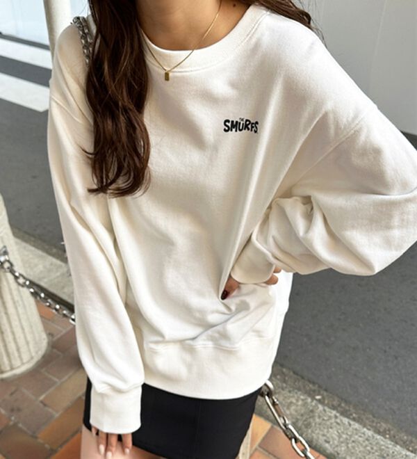 GeeRA（ジーラ）の「【スマーフ】コラボプリントスウェット（メンズカットソー）」｜詳細画像