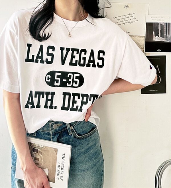 GeeRA（ジーラ）の「【ｃｈａｍｐｉｏｎ】ロゴＴシャツ（Tシャツ）」｜オフ白&times;３段ロゴ