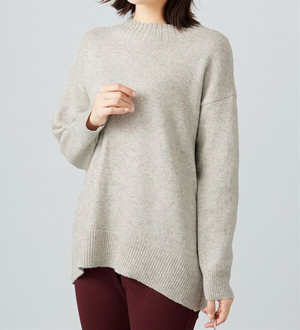 BELLUNA（ベルーナ）の「ラメ調バックスリットニットプルオーバー（ニット・セーター）」｜詳細画像