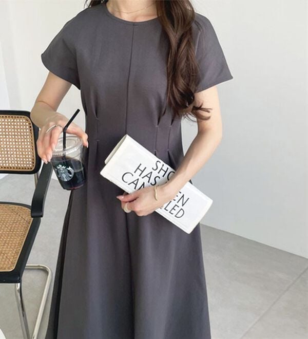 GeeRA（ジーラ）の「前後2WAYハーフジップフレンチ袖ワンピース（カットソーワンピース）」｜詳細画像