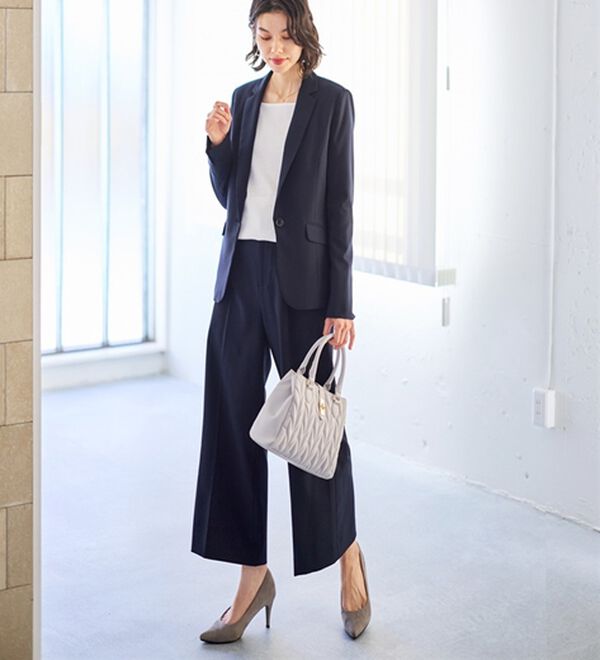 GeeRA（ジーラ）の「【2点セット】選べるボトム！洗えて型くずれしないパンツスーツセット（パンツスーツ）」｜詳細画像