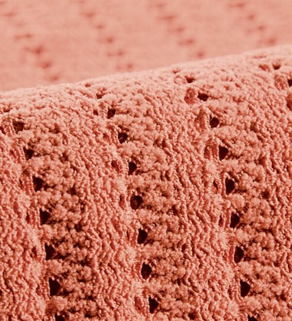 BELLUNA（ベルーナ）の「透かし編レース配色メロープルオーバー（カットソー）」｜詳細画像