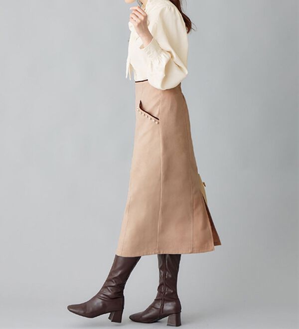 LA7736 新品タグ付き CPGGOLF ダウンタイトスカート ベージュ ３ LA7736 新品タグ付き CPGGOLF ダウンタイトスカート ベージュ 3