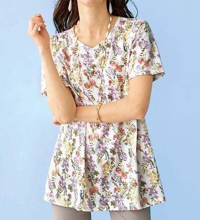 BELLUNA（ベルーナ）の「美人顔シルエット綿混プリントチュニック（チュニック）」