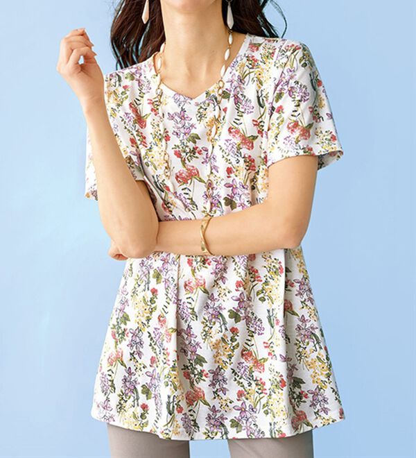 BELLUNA（ベルーナ）の「美人顔シルエット綿混プリントチュニック（チュニック）」｜詳細画像