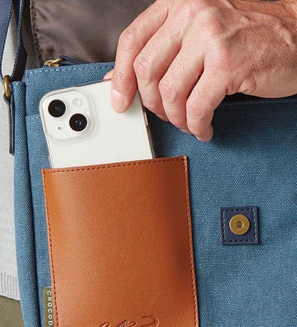 「＜クロコダイル＞洗い加工帆布スマートショルダー（メンズショルダーバッグ）」｜詳細画像