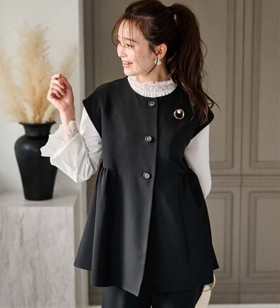 RANAN（ラナン）の「洗える！ペプラムギャザーベストセットアップ（パンツスーツ）」