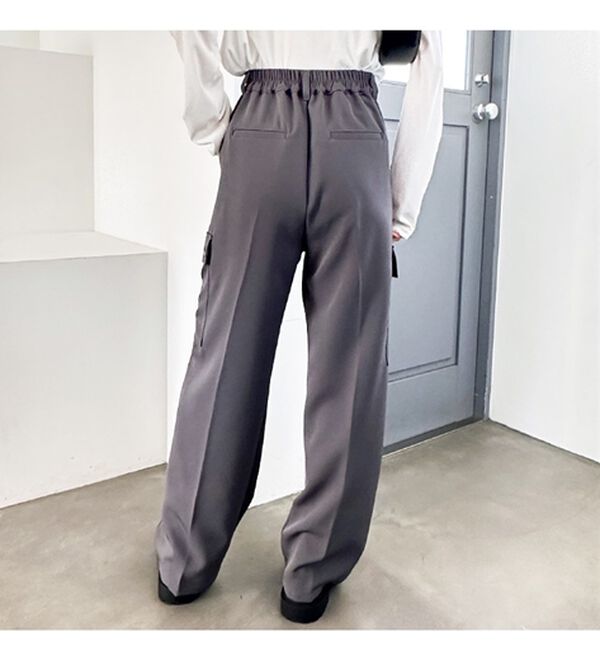 GeeRA（ジーラ）の「タックワイドストレートカーゴパンツ（フルレングスパンツ）」｜詳細画像