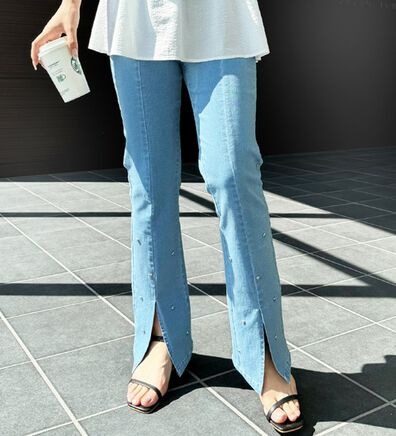 GeeRA（ジーラ）の「ハートスタッズ付フレアーパンツ（フルレングスパンツ）」