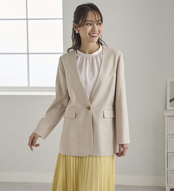 BELLUNA（ベルーナ）の「＜楽スタフィット＞ノーカラージャケット（ノーカラージャケット）」｜詳細画像