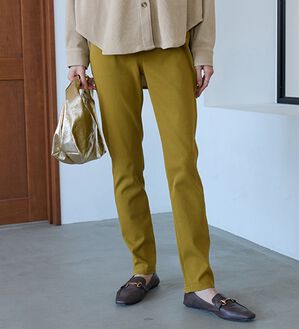 BELLUNA（ベルーナ）の「美ストレッチ素材レギンスパンツ【Ｐｒｉｍａ　Ｆｉｔ　Ｐａｎｔｓ】（スパッツ・レギンス）」｜イエロー