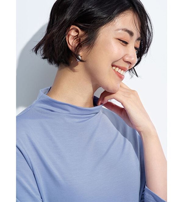 BELLUNA（ベルーナ）の「なめらかテンセル（ＴＭ）繊維ボトルネックプルオーバー（カットソー）」｜詳細画像