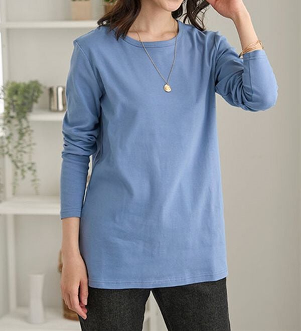 BELLUNA（ベルーナ）の「【選べる衿】肌に優しい綿１００％暖か発熱素材プルオーバー＜ベルホット　コットン＞（カットソー）」｜詳細画像