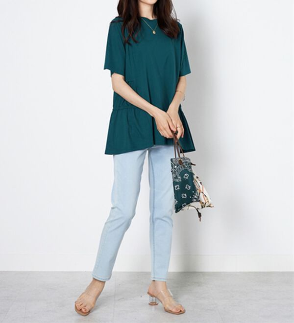 BELLUNA（ベルーナ）の「ヒンヤリ！サイドギャザー使いチュニック（チュニック）」｜詳細画像