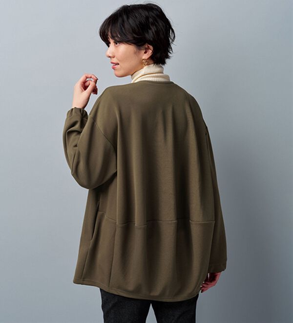 BELLUNA（ベルーナ）の「＜ａｉｒｙ　ｊｅｒｓｅｙ＞配色コクーンジャケット（ノーカラージャケット）」｜モカ系