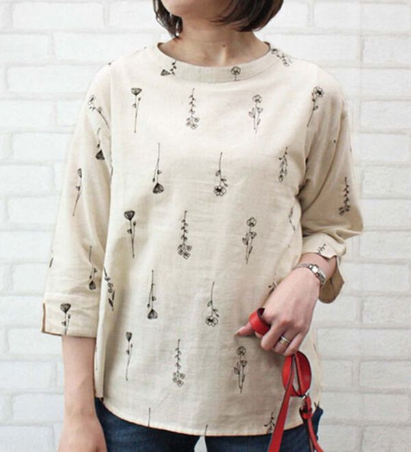 BELLUNA（ベルーナ）の「綿麻素材刺しゅうデザインブラウス（ブラウス）」｜詳細画像