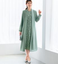 BELLUNA（ベルーナ）の「ロングジャケット花柄レースワンピースアンサンブル（ワンピースセットスーツ）」