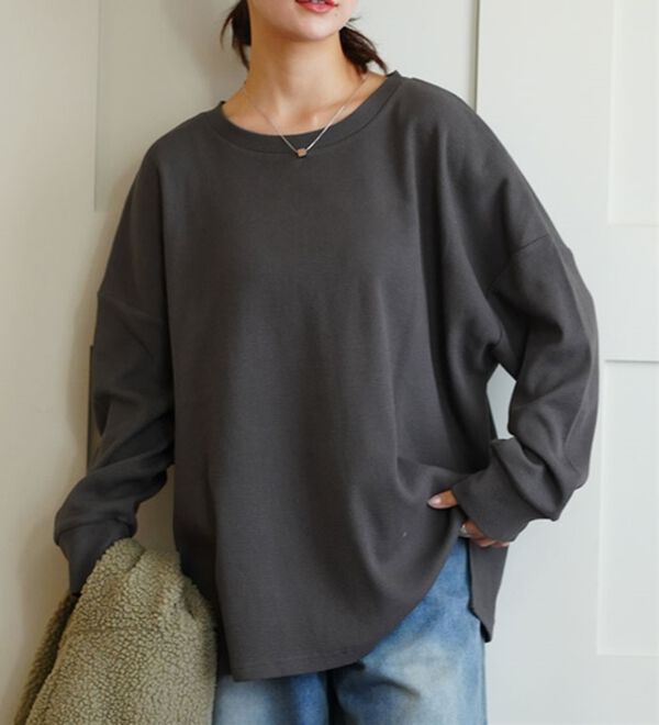 A HAPPY MARILYN（アハッピーマリリン）の「【Ｌ～８Ｌ】コットン１００％ 楽にのびる ワッフルシリーズ ゆったりプルオーバー（Tシャツ）」｜チャコール