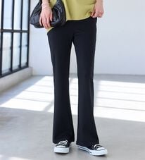BELLUNA（ベルーナ）の「シュッと体型カバー！ジャストフィットフレアーパンツ（フルレングスパンツ）」