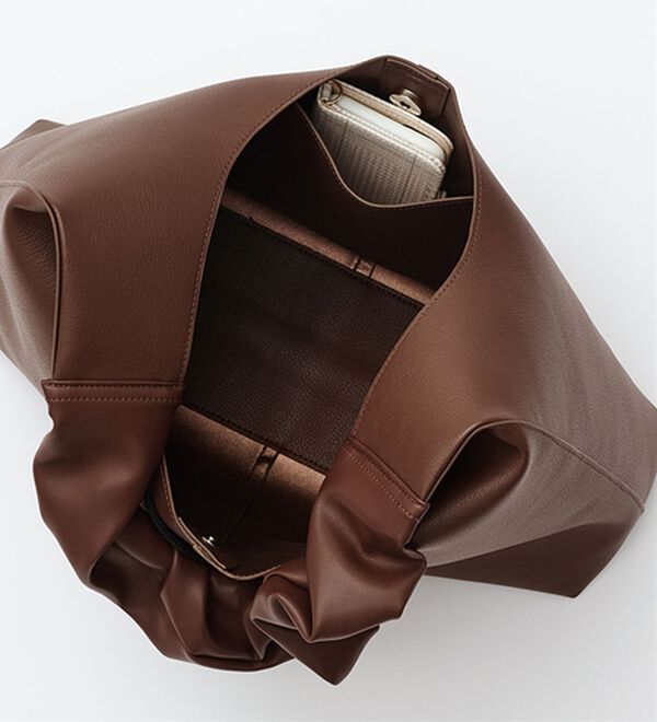 RANAN（ラナン）の「くしゅくしゅデザインショルダーバッグ（ハンドバッグ）」｜詳細画像