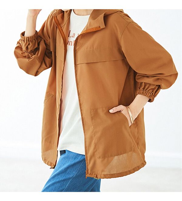 BELLUNA（ベルーナ）の「シアー素材ポケッタブルパーカー（パーカー）」｜詳細画像