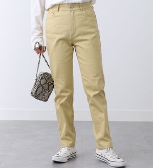 BELLUNA（ベルーナ）の「ホワイトヤーンストレッチカラーパンツ（フルレングスパンツ）」｜ライトイエロー