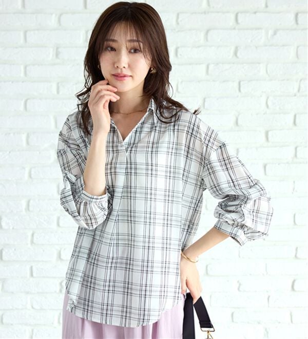 BELLUNA（ベルーナ）の「袖タックデザインスキッパーシャツ（シャツ）」｜詳細画像