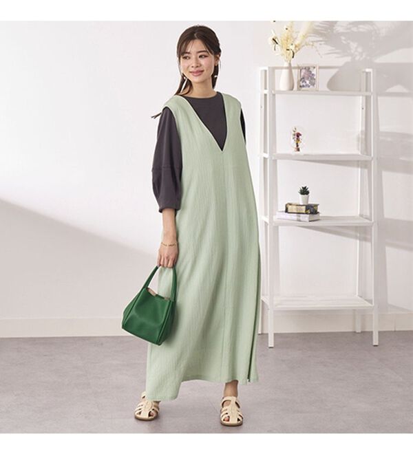 BELLUNA（ベルーナ）の「サラっと素材バックリボンワンピース（その他ワンピース）」｜詳細画像