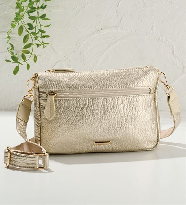 「レザータッチのポシェット（その他バッグ）」｜詳細画像