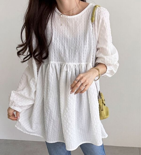 GeeRA（ジーラ）の「前後２ＷＡＹリボンペプラムチュニック（チュニック）」｜オフホワイト