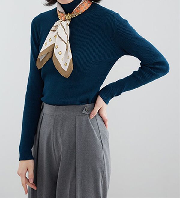 BELLUNA（ベルーナ）の「ヴィンテージ柄プリントスカーフ（その他ファッション小物）」｜詳細画像