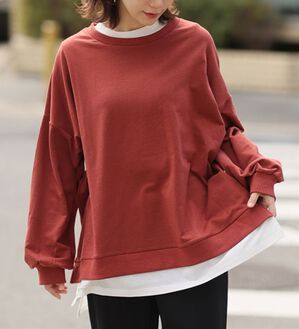 A HAPPY MARILYN（アハッピーマリリン）の「【Ｌ～１０Ｌ】ゆるっと楽ちん！着ぶくれ回避の　重ね着風　ミニ裏毛　プルオーバー（カットソー）」｜テラコッタブラウン／オフ