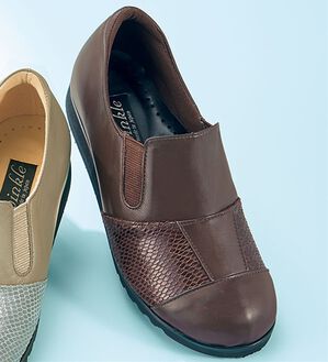 ルフラン（ルフラン）の「ゆったり５Ｅ異素材切替スリッポン（スリッポン）」｜ダークブラウン