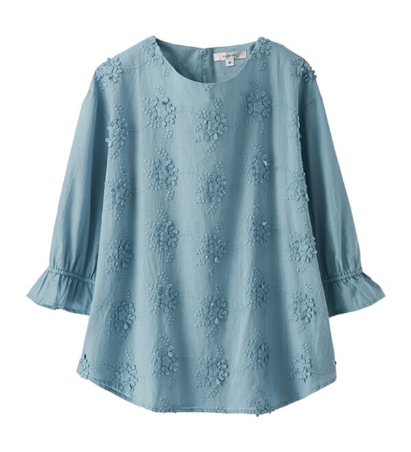 BELLUNA（ベルーナ）の「【店舗・ネット限定】モチーフレース使い袖ギャザーブラウス（ブラウス）」｜詳細画像