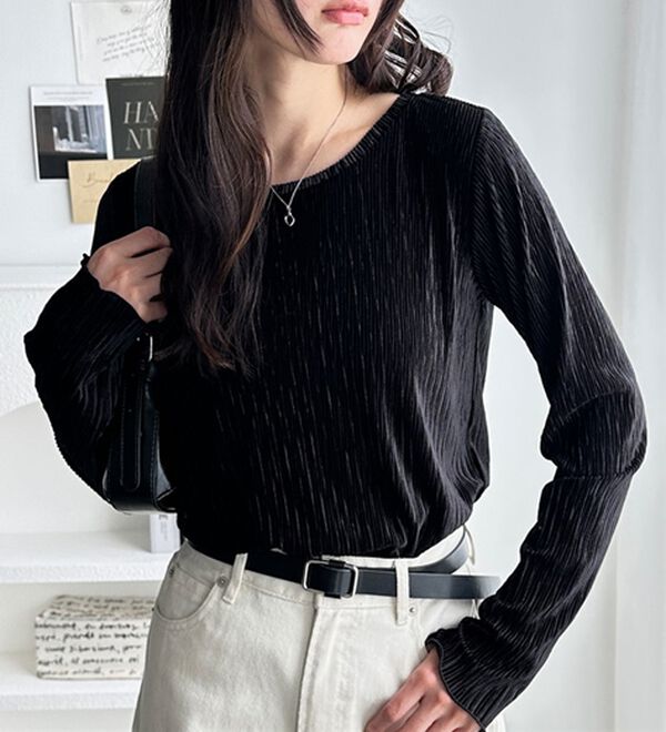 GeeRA（ジーラ）の「ベロアプリーツカットソー（カットソー）」｜詳細画像