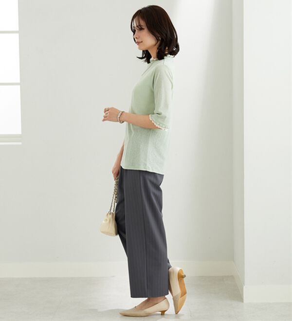 BELLUNA（ベルーナ）の「シアー素材重ね着風フリル衿プルオーバー（カットソー）」｜詳細画像