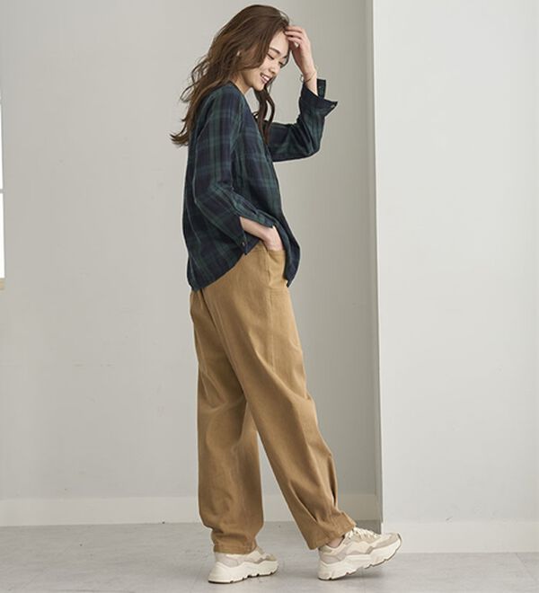 BELLUNA（ベルーナ）の「ポケットデザインコロンデニムパンツ（フルレングスパンツ）」｜詳細画像