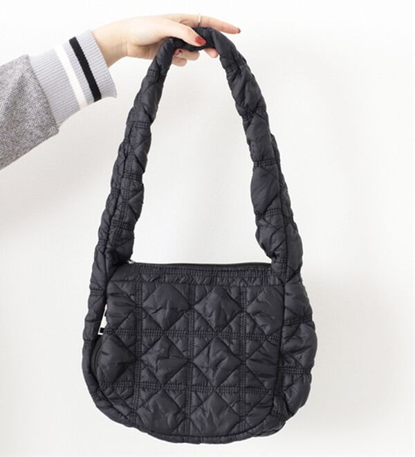 BELLUNA（ベルーナ）の「ぽこぽこ素材ショルダーバッグ（その他バッグ）」｜黒