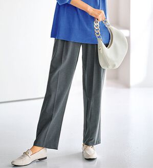 BELLUNA（ベルーナ）の「ボタン使いウエスト調節テーパードパンツ（テーパードパンツ）」｜杢グレー