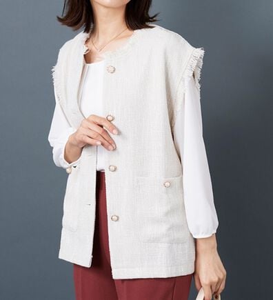 BELLUNA（ベルーナ）の「ツイード調パールボタンデザインベスト（ベスト）」