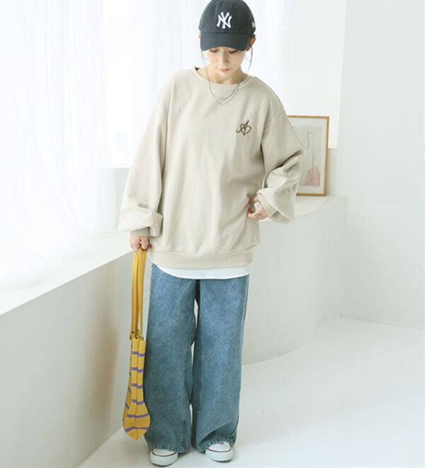 A HAPPY MARILYN（アハッピーマリリン）の「【Ｌ～８Ｌ】【ハピぽか裏起毛】２デザインから選べる刺繍トレーナー 毛玉になりにくい（トレーナー・スウェット）」｜詳細画像