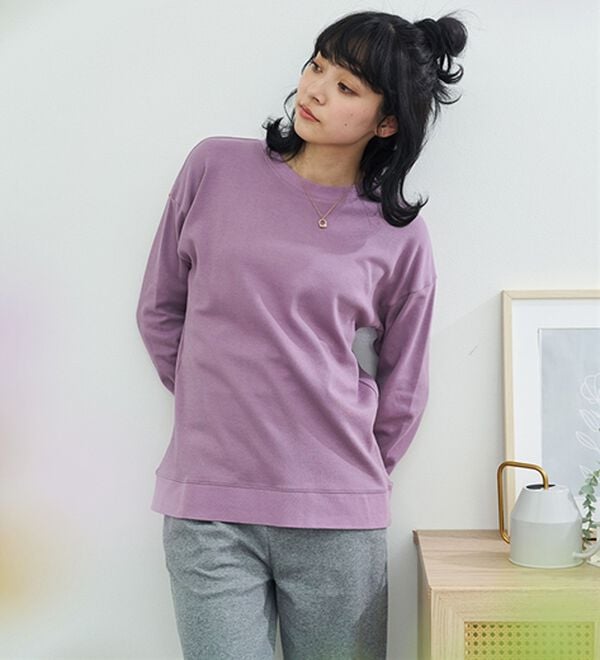 BELLUNA（ベルーナ）の「＜ＭＡＴＯＬＩＡ＞着て潤うルームウェア　トップス・腹巻付ボトム（カットソー）」｜詳細画像