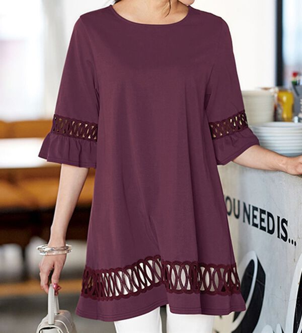 BELLUNA（ベルーナ）の「楽もきれいも譲れない！サークルレース使いカットソーチュニック（チュニック）」｜詳細画像