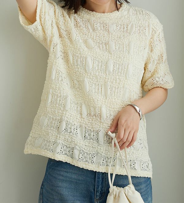 BELLUNA（ベルーナ）の「ストレッチレース調ハイネックプルオーバー（カットソー）」｜詳細画像