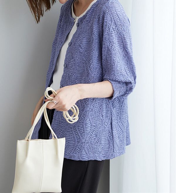 BELLUNA（ベルーナ）の「波柄シアージャカード素材カーディガン（ニットカーディガン）」｜詳細画像