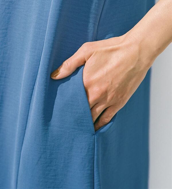 BELLUNA（ベルーナ）の「お手入れ楽々ビンテージ調素材ワンピース（その他ワンピース）」｜詳細画像