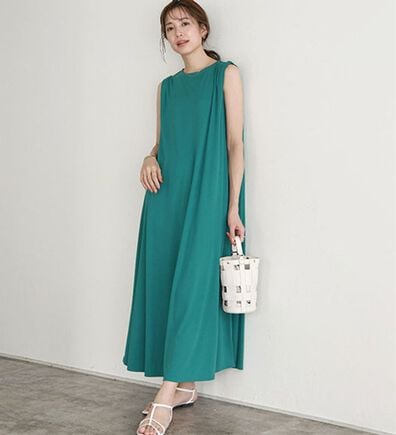 Pierrot（ピエロ）の「タックスリーブロングワンピース（ロングワンピース）」