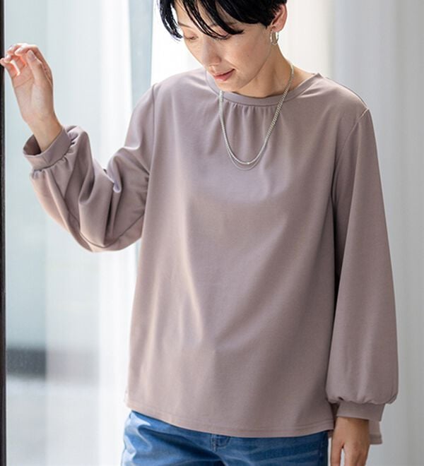 BELLUNA（ベルーナ）の「【再入荷】ボリューム袖美人顔バックフレアーＴブラウス（ブラウス）」｜詳細画像