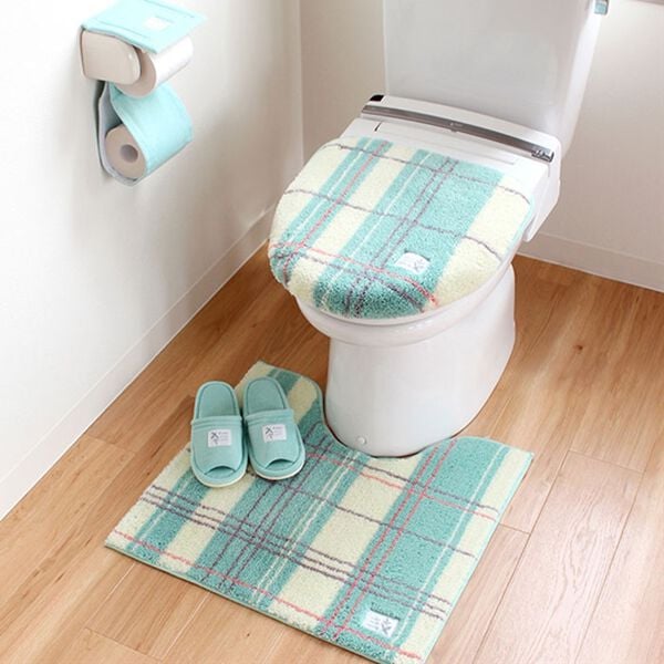 「エブリー　トイレマットシリーズ＜ロングマット・フタカバー・ペーパーホルダーカバー・レギュラーマット＞（トイレマット）」｜詳細画像