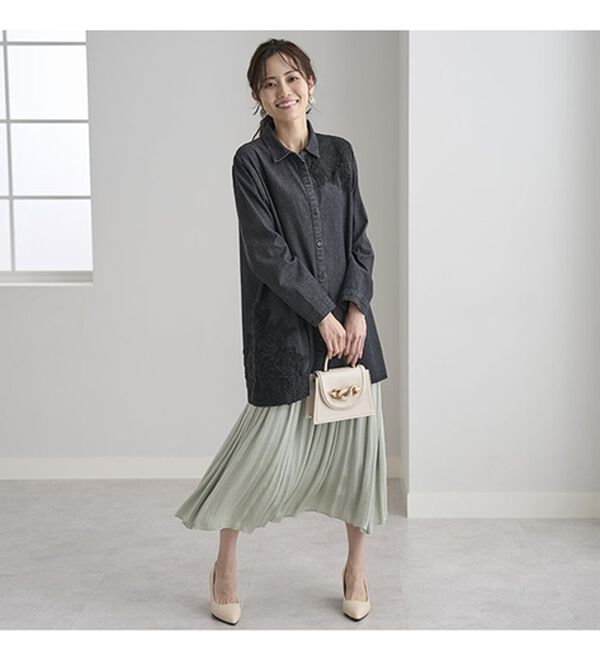 BELLUNA（ベルーナ）の「花柄レース切替デニム素材ブラウス（チュニック）」｜詳細画像